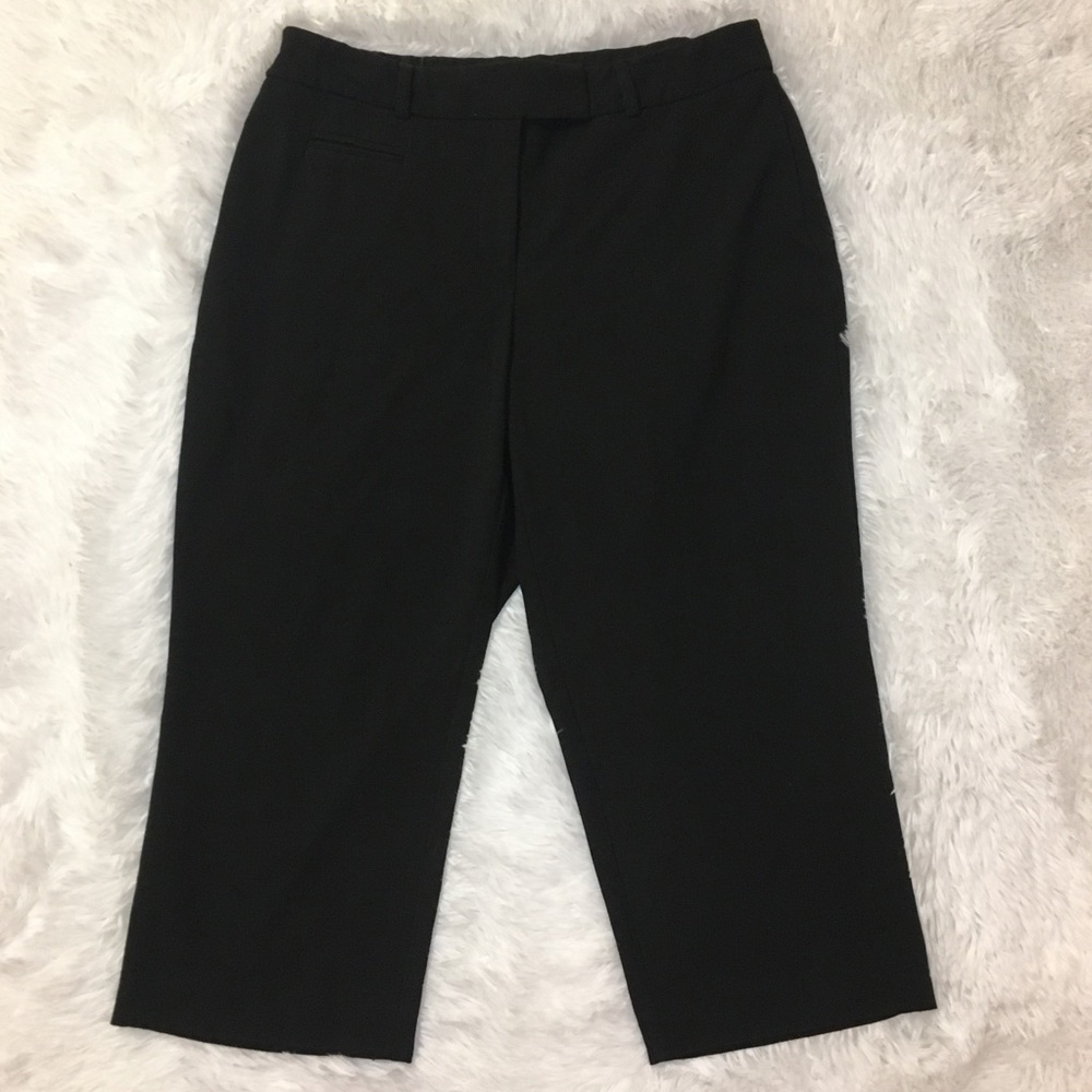 BRIGGS NEW YORK Classic Solid Black Dress Capri 10